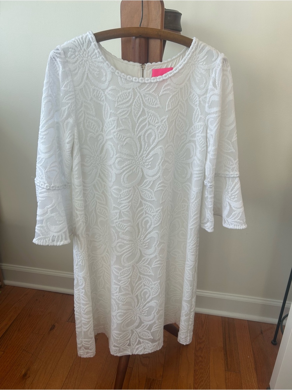 Lilly Pulitzer Ophelia Shift Dress in Resort White Wildflower Lace EUC Size L